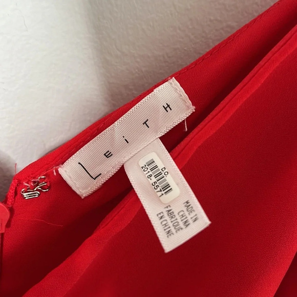 Leith Red Faux Wrap Side Tie Slit Leg Jumpsuit - Picture 4 of 6